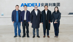 Member of the Yueqing Municipal Party Committee and Party Secretary of Liushi Town, Chen Peng, Led a Delegation to Andeli Group for a New Year Visit and Research